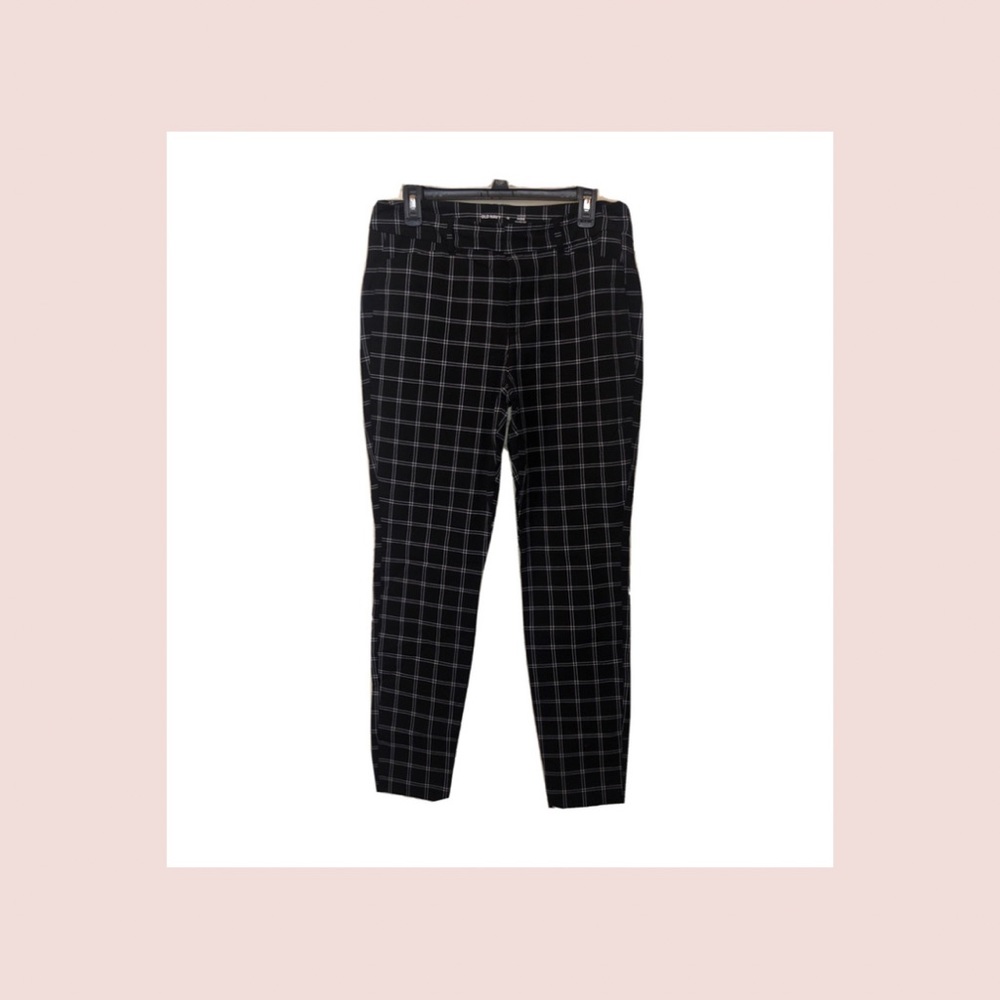 Womens Pixie Pants | Size 10